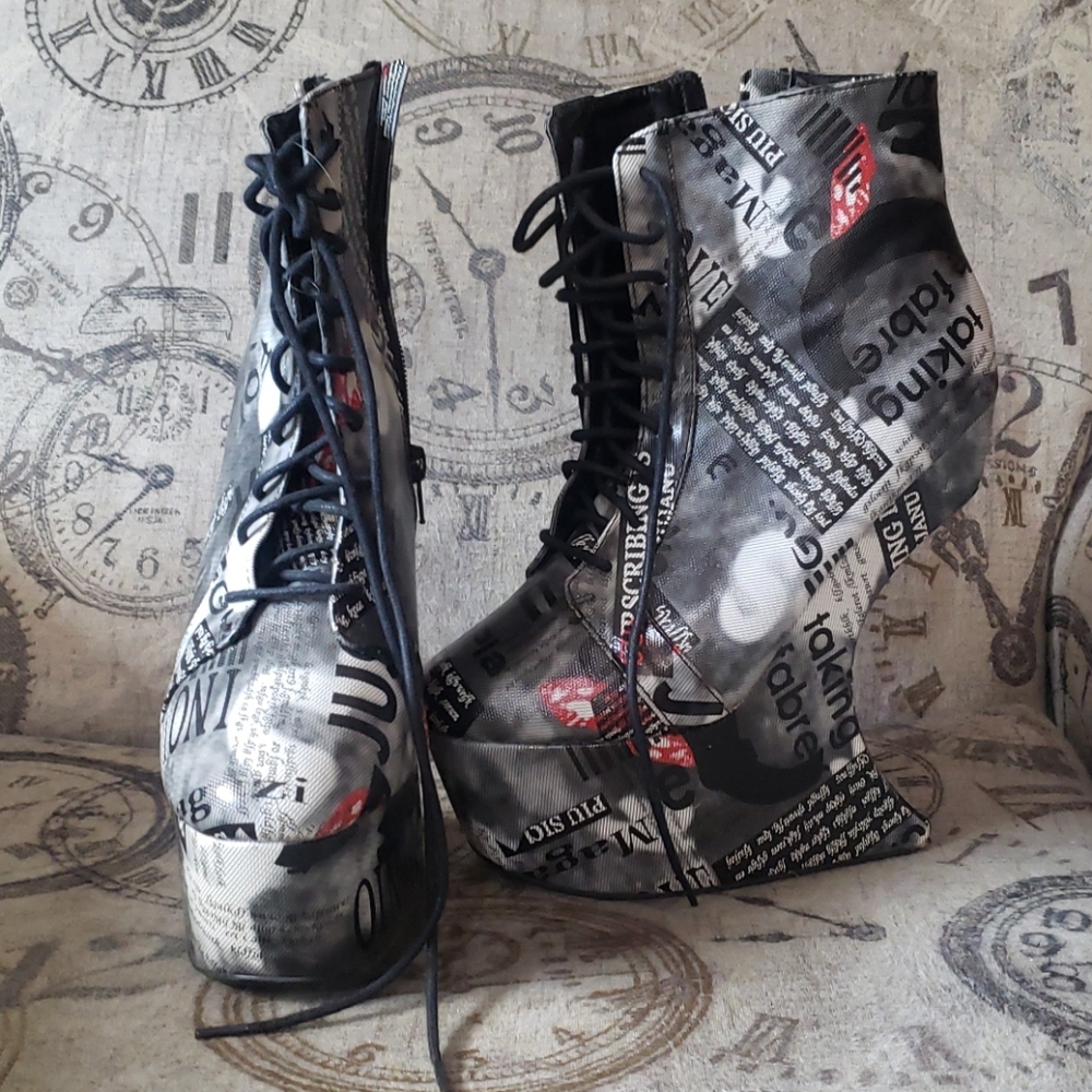 Heelless shoes